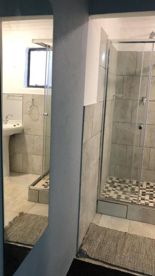 קמפטון פארק Host Hub Guest House מראה חיצוני תמונה