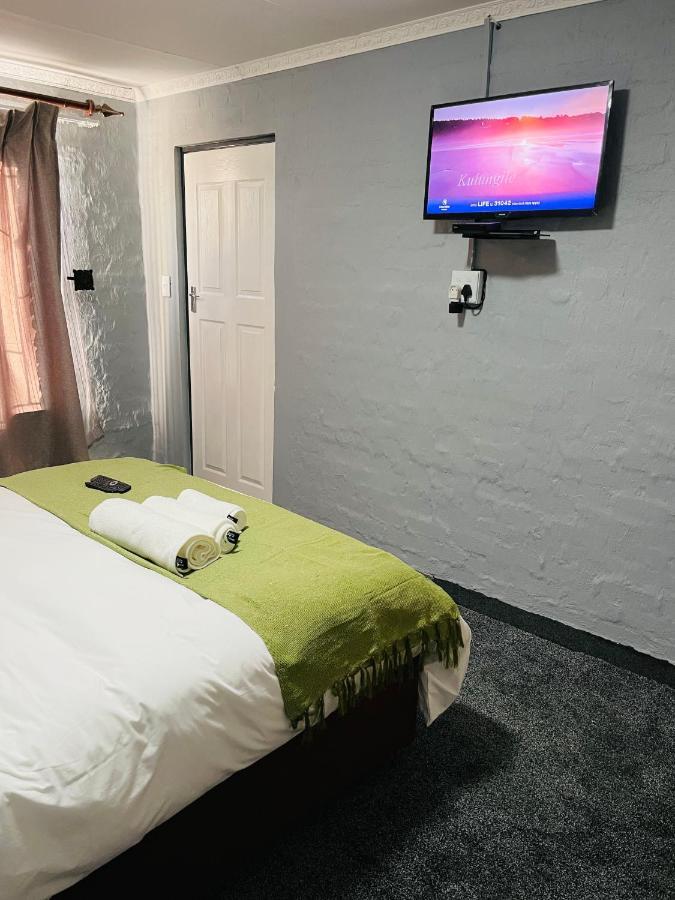 קמפטון פארק Host Hub Guest House מראה חיצוני תמונה