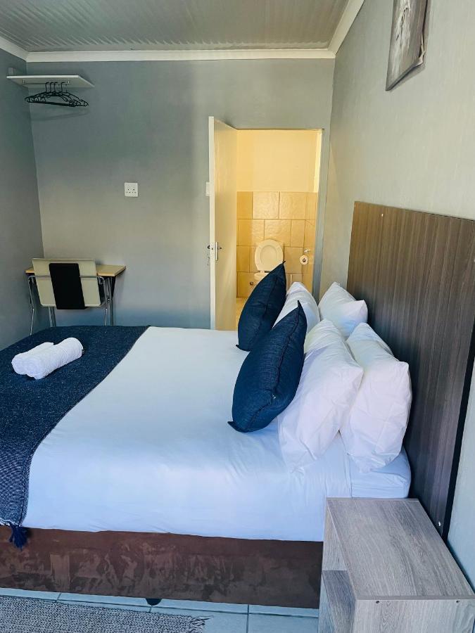 קמפטון פארק Host Hub Guest House מראה חיצוני תמונה