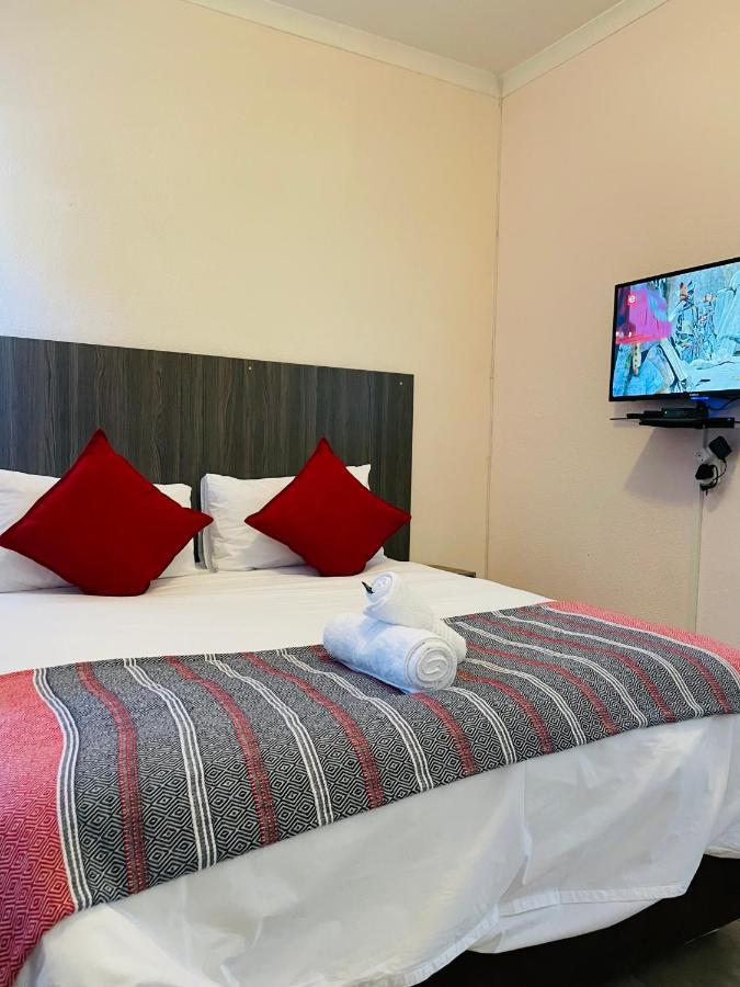 קמפטון פארק Host Hub Guest House מראה חיצוני תמונה