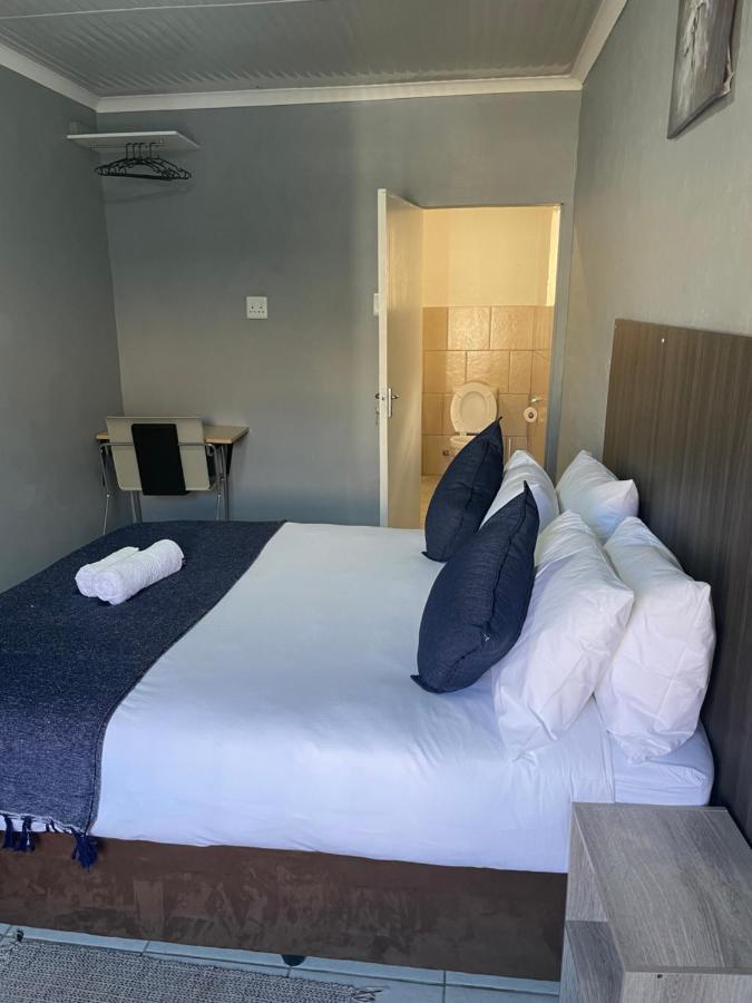 קמפטון פארק Host Hub Guest House מראה חיצוני תמונה