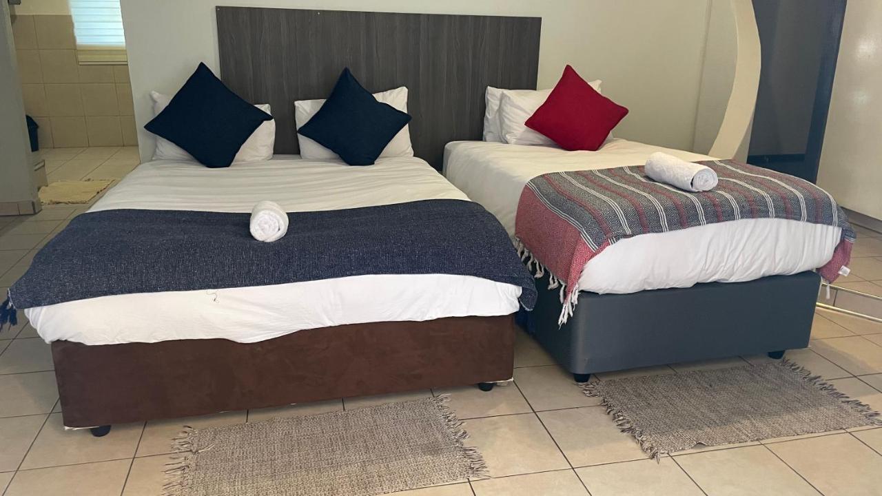 קמפטון פארק Host Hub Guest House מראה חיצוני תמונה